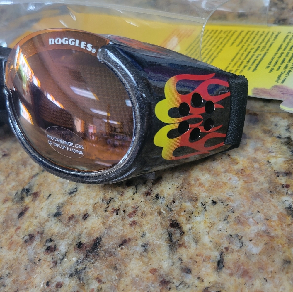 New Racing Flames Black Frame Doggles with Blue Lens - XLargre